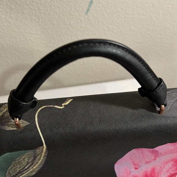 Adorable Ted Baker Floral Handbag - Picture 14 of 14